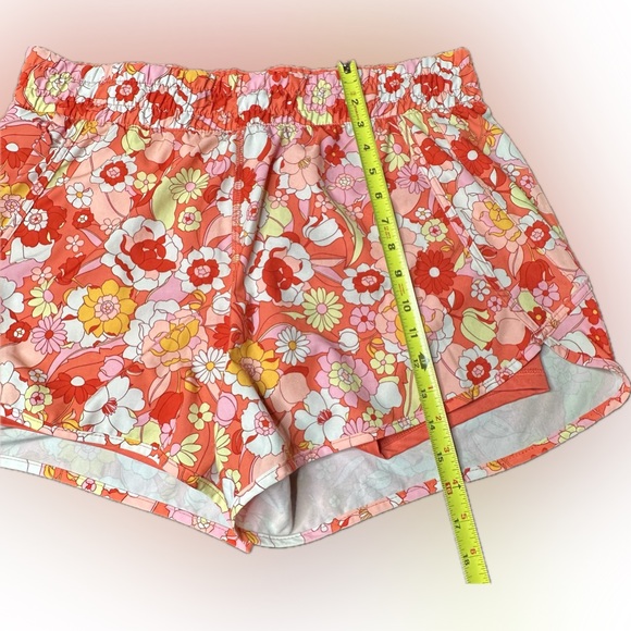 Avia Floral Running Shorts - Picture 5 of 6